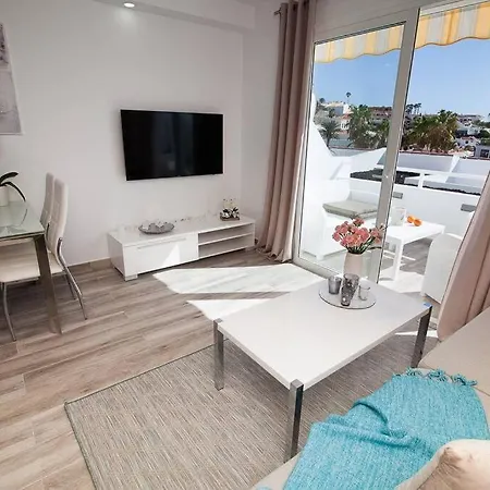 Island Village With Appartement *