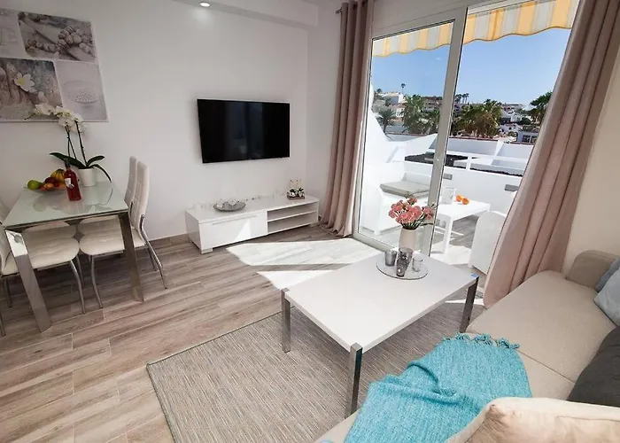 Island Village With Appartement *